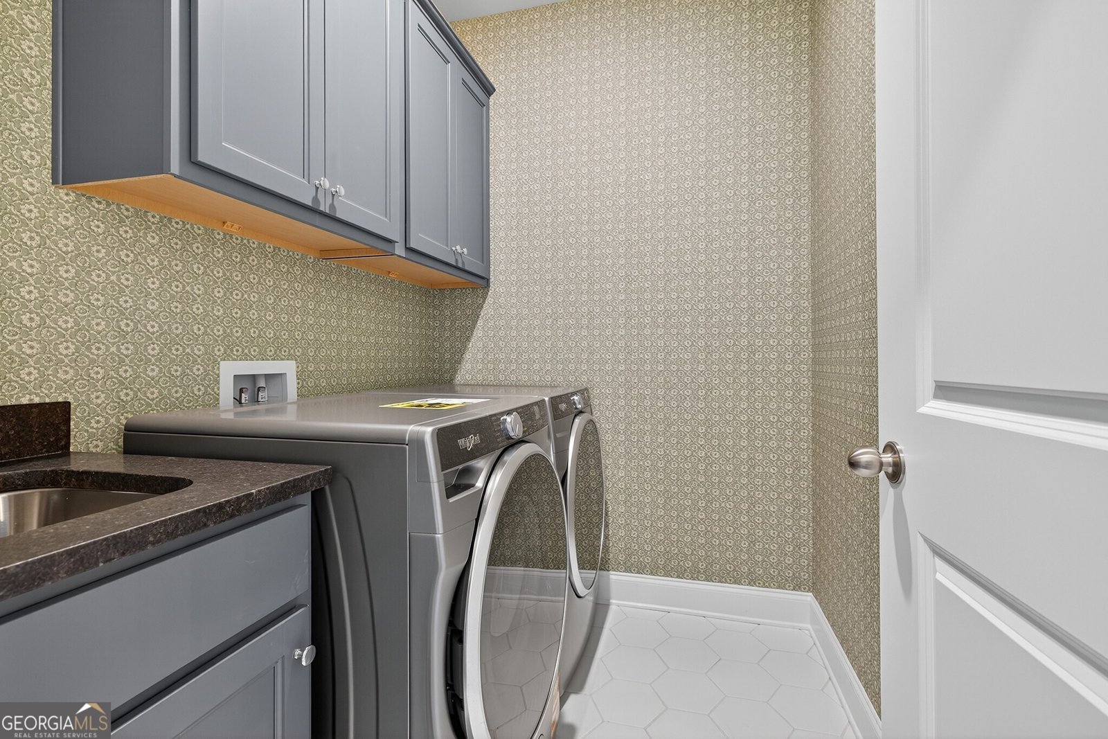 5667 Evelyn Lane Flowery Branch - Photo 24