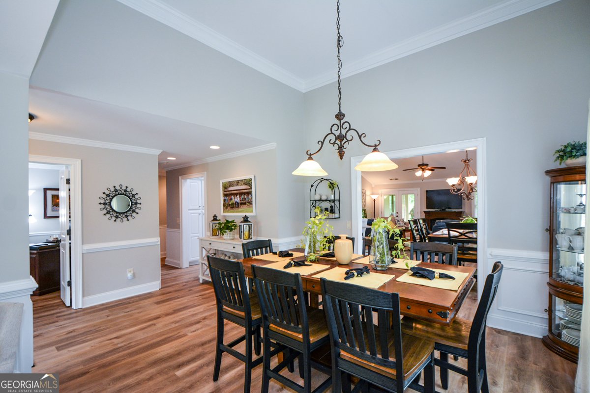 4332 CHESTERFIELD Court Buford - Photo 11