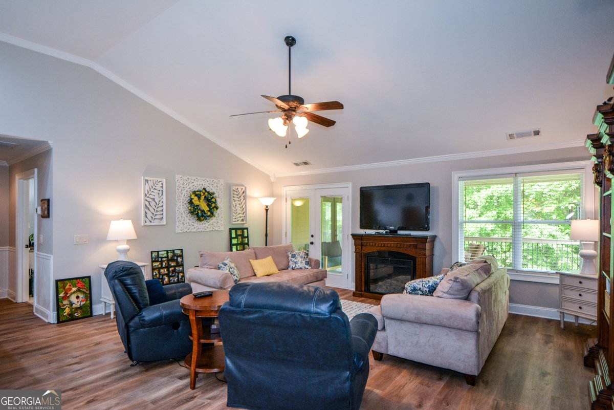 4332 CHESTERFIELD Court Buford - Photo 24