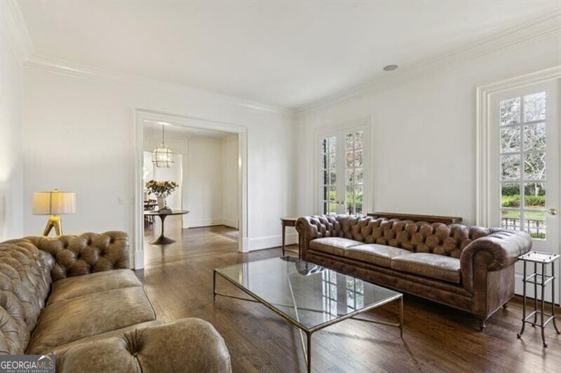 305 Forrest Lake Drive Sandy Springs - Photo 9