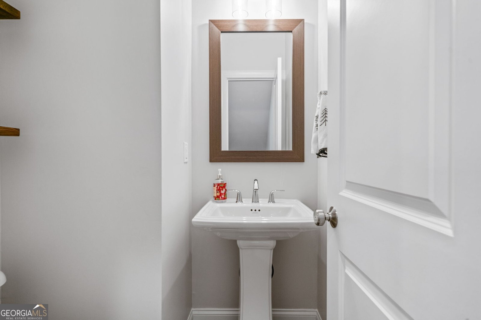 5217 Riden Court Buford - Photo 31