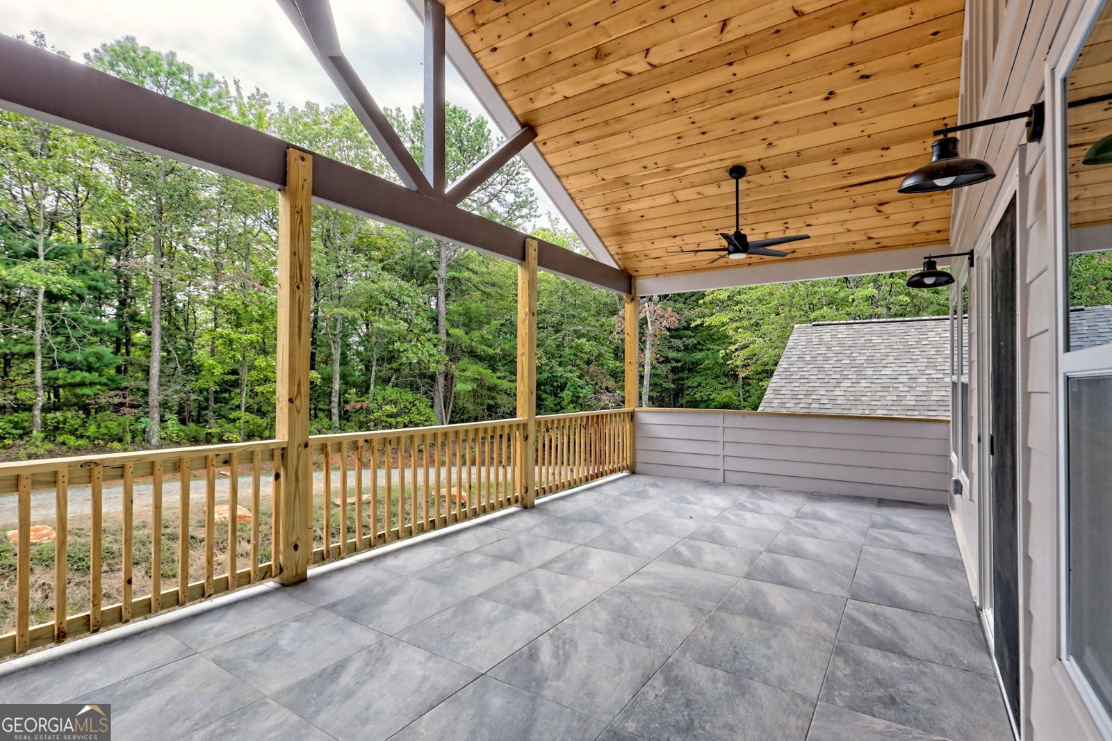 341 Abby Lane Clayton - Photo 18