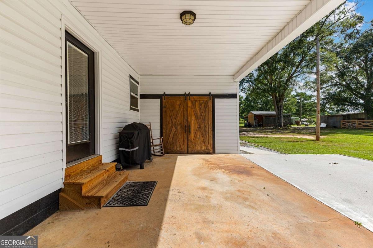 351 East Milner Road Zebulon - Photo 16