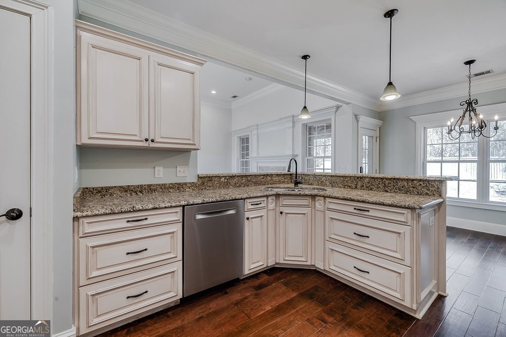 389 Chastain Circle Richmond Hill - Photo 15