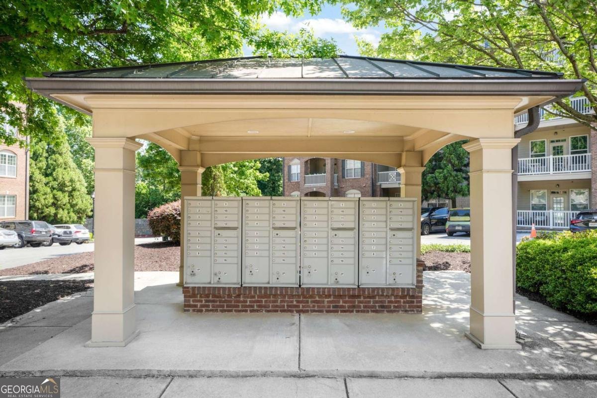 4805 Village Way Smyrna - Photo 32