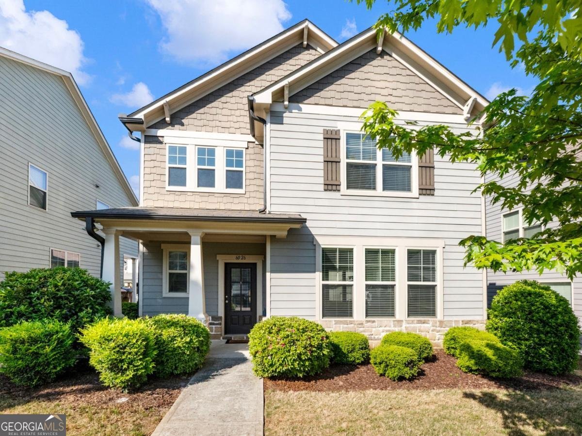 6026 Yacht Way Flowery Branch - Photo 1