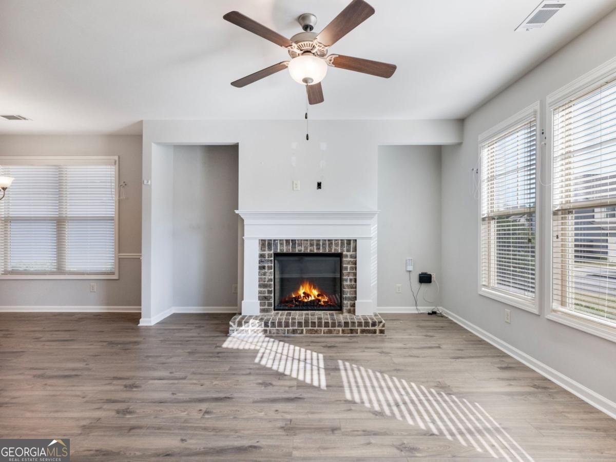 6026 Yacht Way Flowery Branch - Photo 15