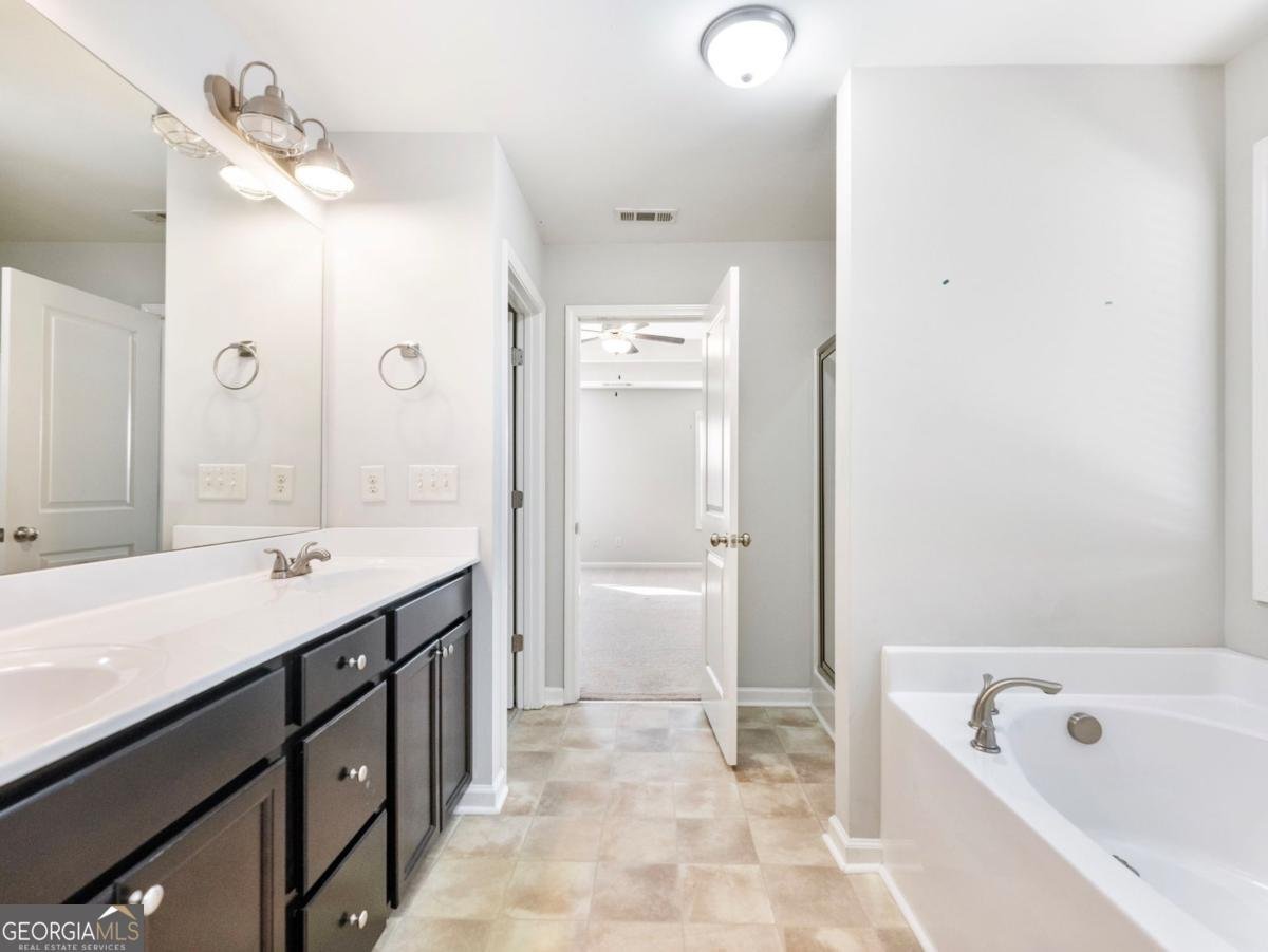 6026 Yacht Way Flowery Branch - Photo 27