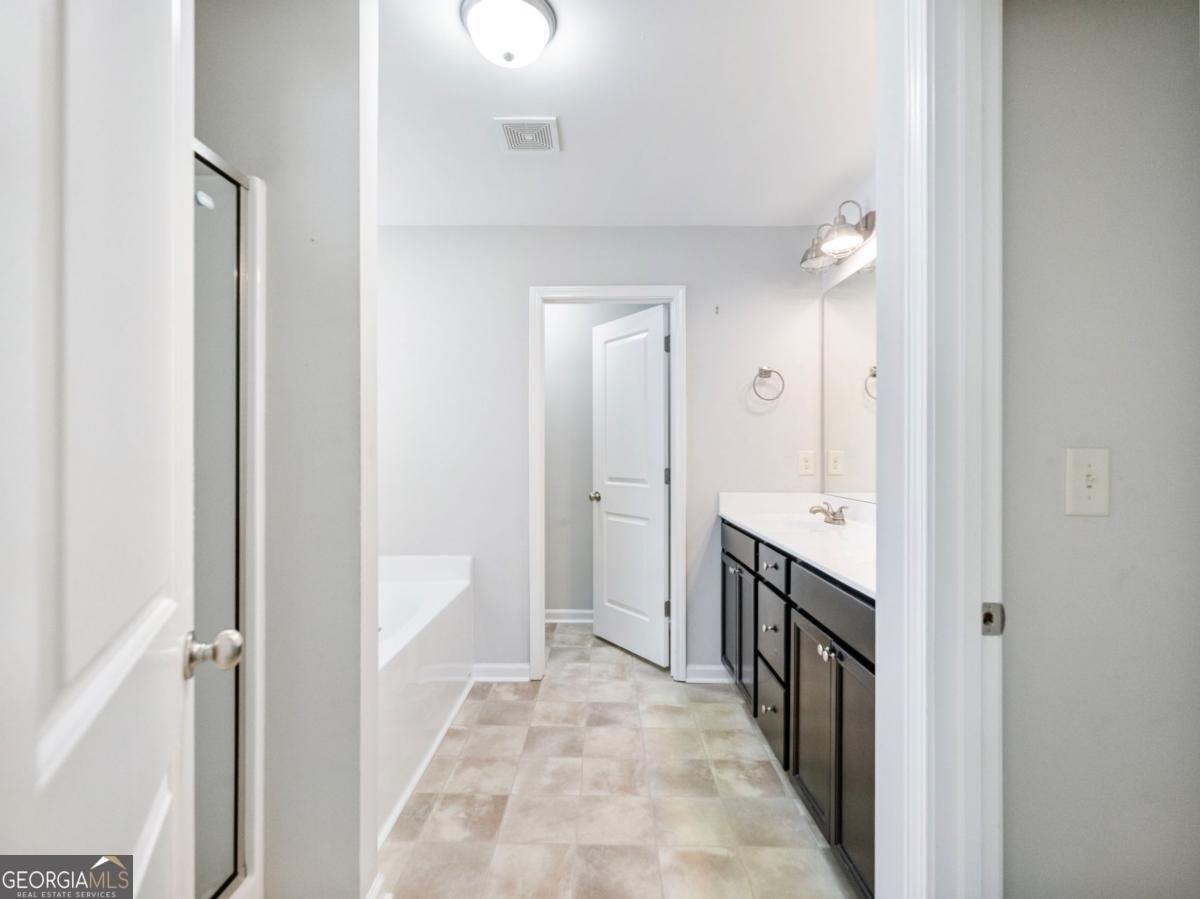 6026 Yacht Way Flowery Branch - Photo 30