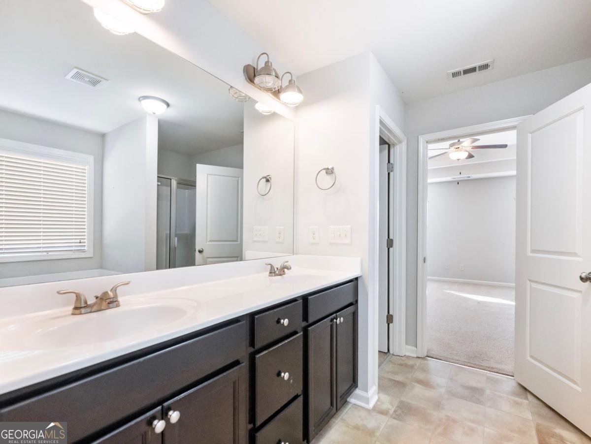 6026 Yacht Way Flowery Branch - Photo 31