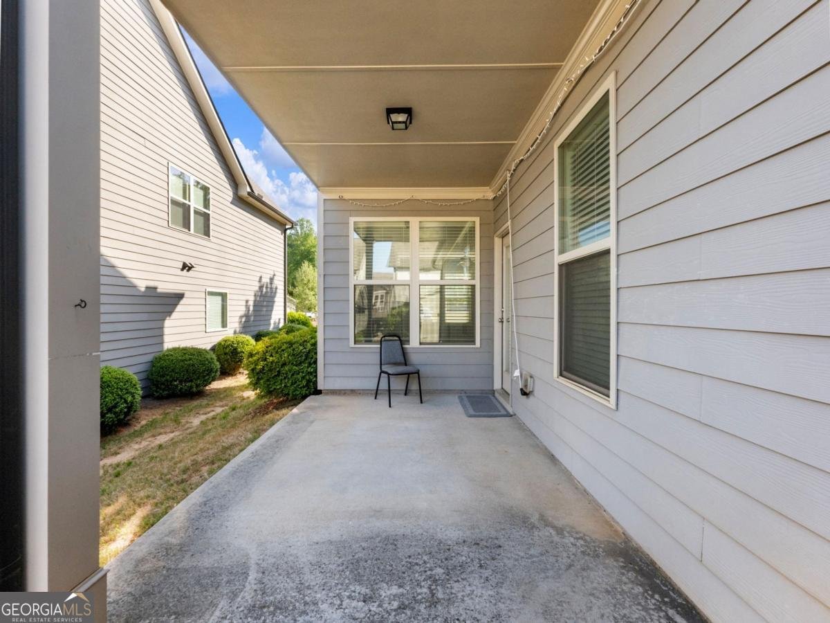 6026 Yacht Way Flowery Branch - Photo 39