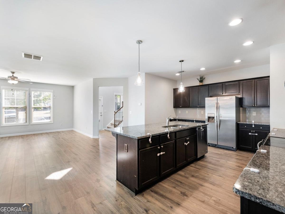 6026 Yacht Way Flowery Branch - Photo 8