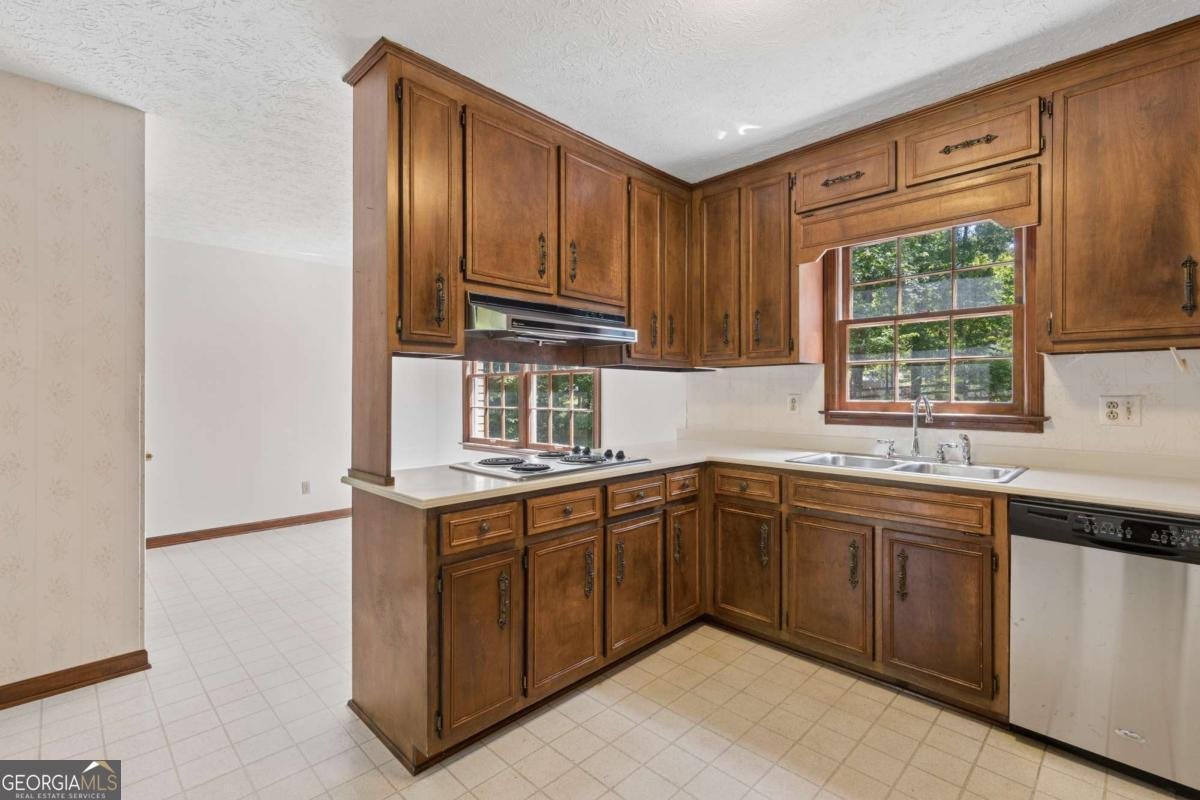 2450 Castle Lane Marietta - Photo 10