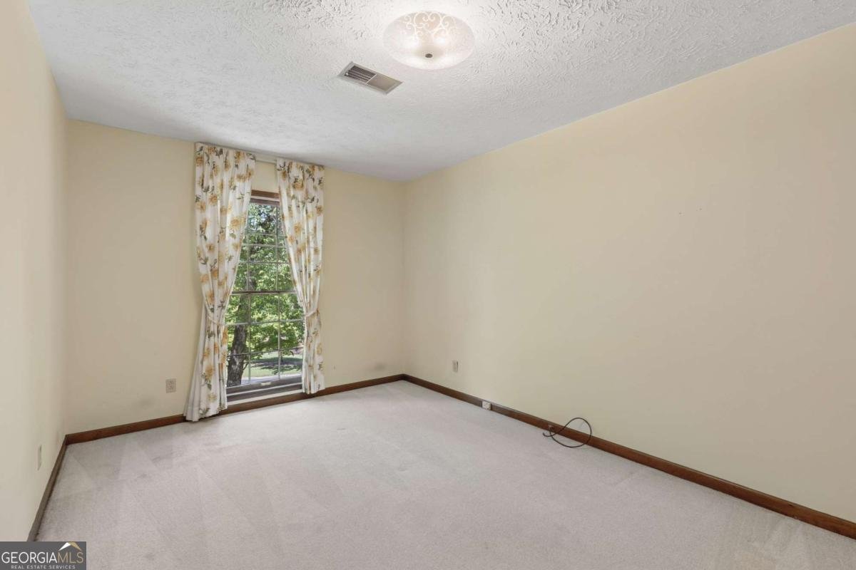 2450 Castle Lane Marietta - Photo 30