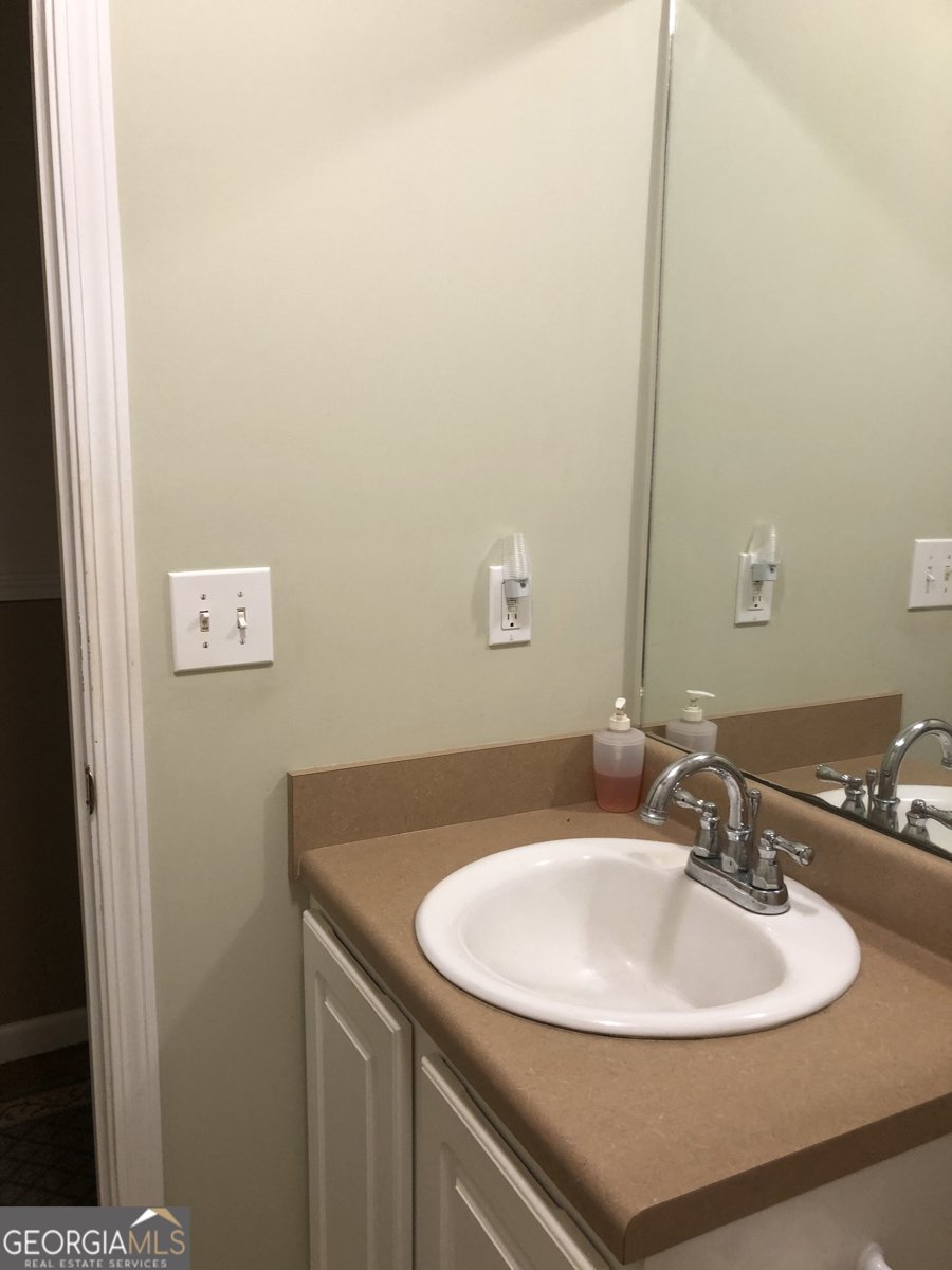 1744 Campbell Road Covington - Photo 13