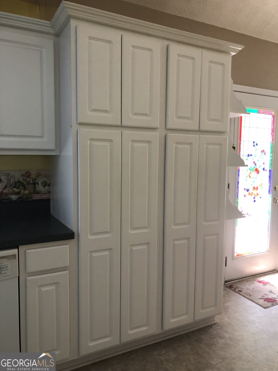 1744 Campbell Road Covington - Photo 7