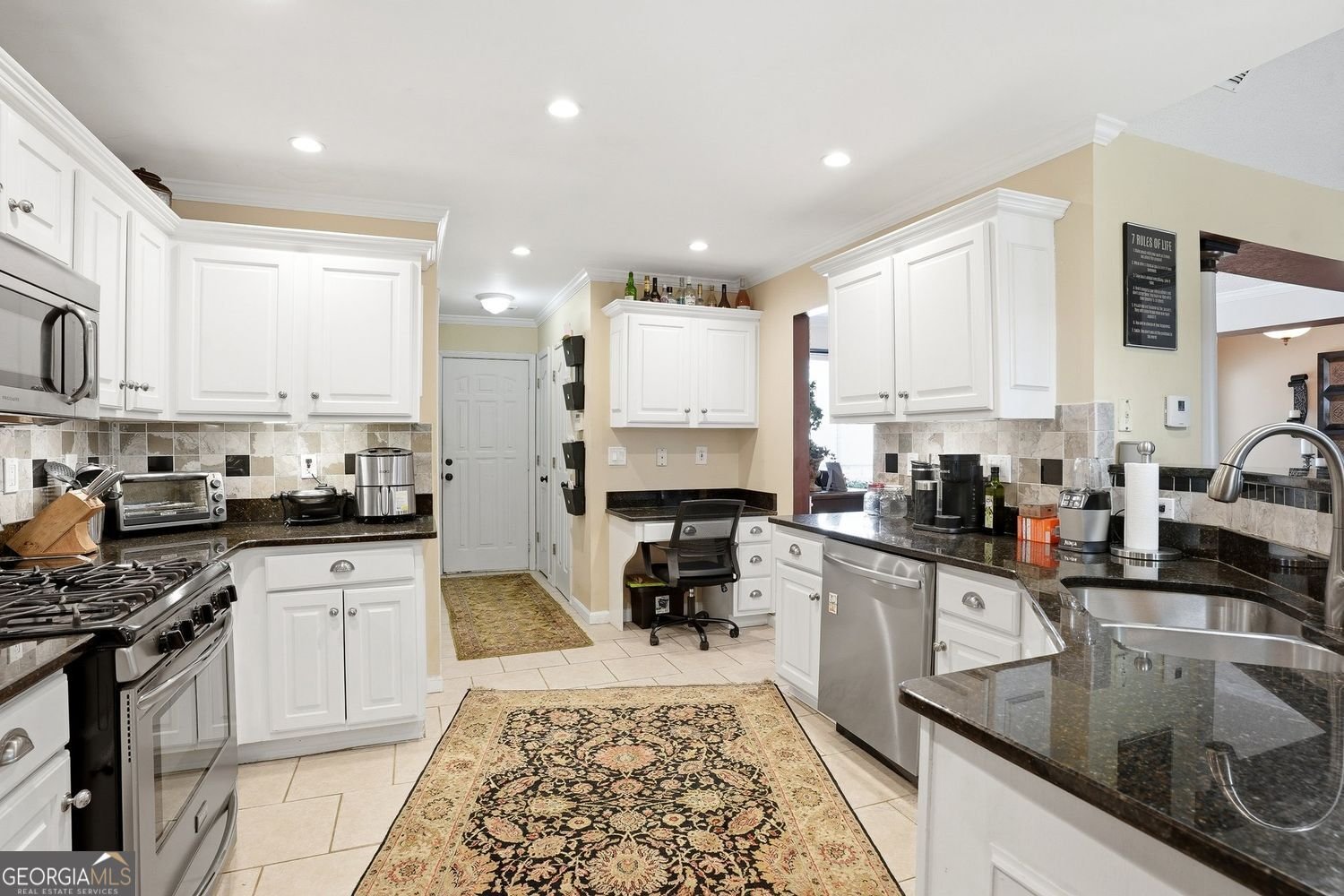 409 Leigh Court Stockbridge - Photo 10