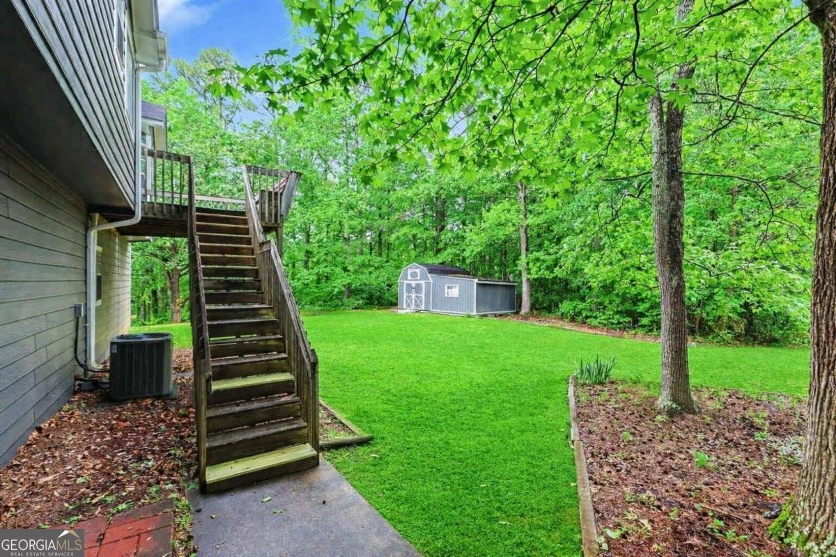 2158 Alyssa Court Lithia Springs - Photo 34