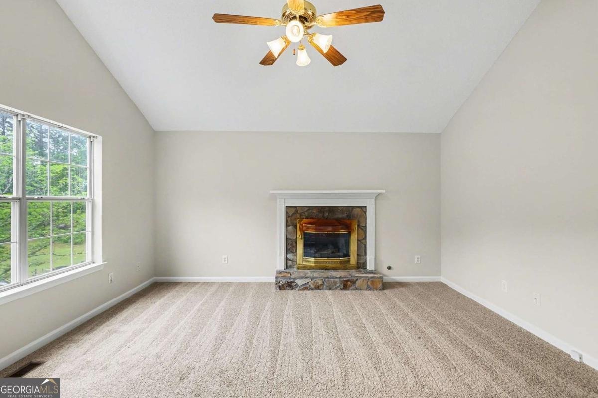 2158 Alyssa Court Lithia Springs - Photo 7