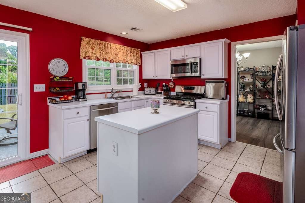 660 Glenbarrett Court Marietta - Photo 10