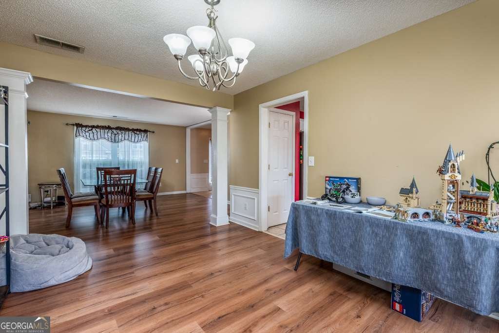 660 Glenbarrett Court Marietta - Photo 8