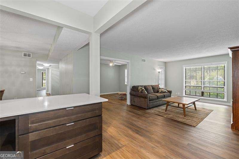 6851 Roswell Road Atlanta - Photo 6