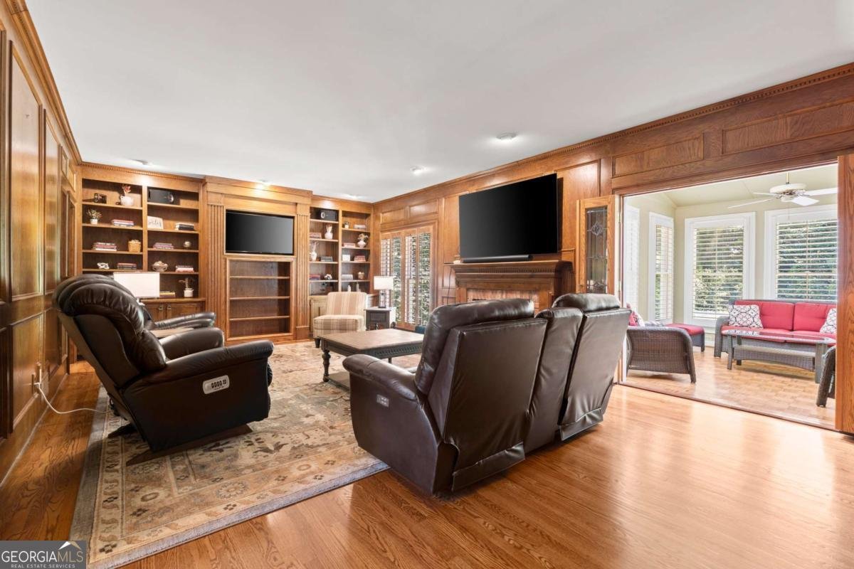 935 Ivy Falls Drive Sandy Springs - Photo 11