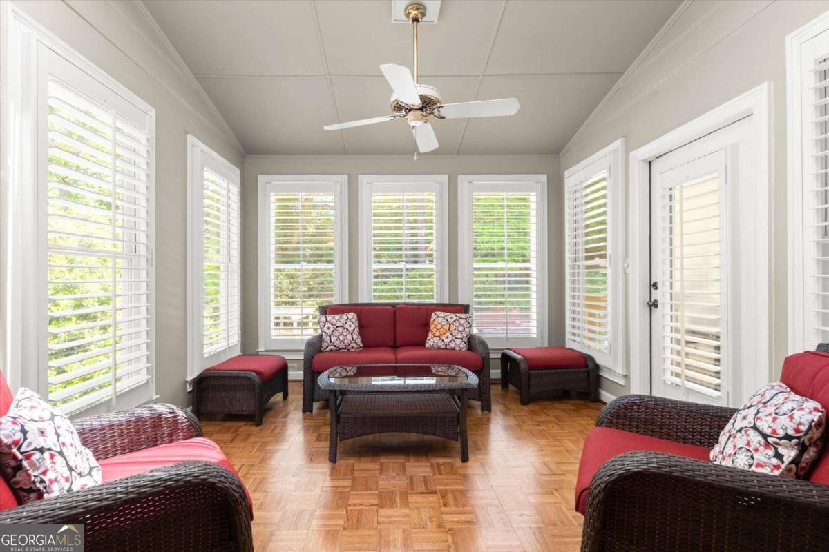 935 Ivy Falls Drive Sandy Springs - Photo 13