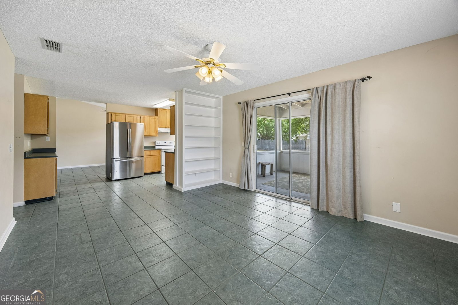 226 Greenbriar Road Kingsland - Photo 9