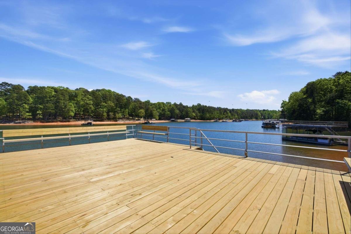 2744 Waters Edge Drive Gainesville - Photo 9