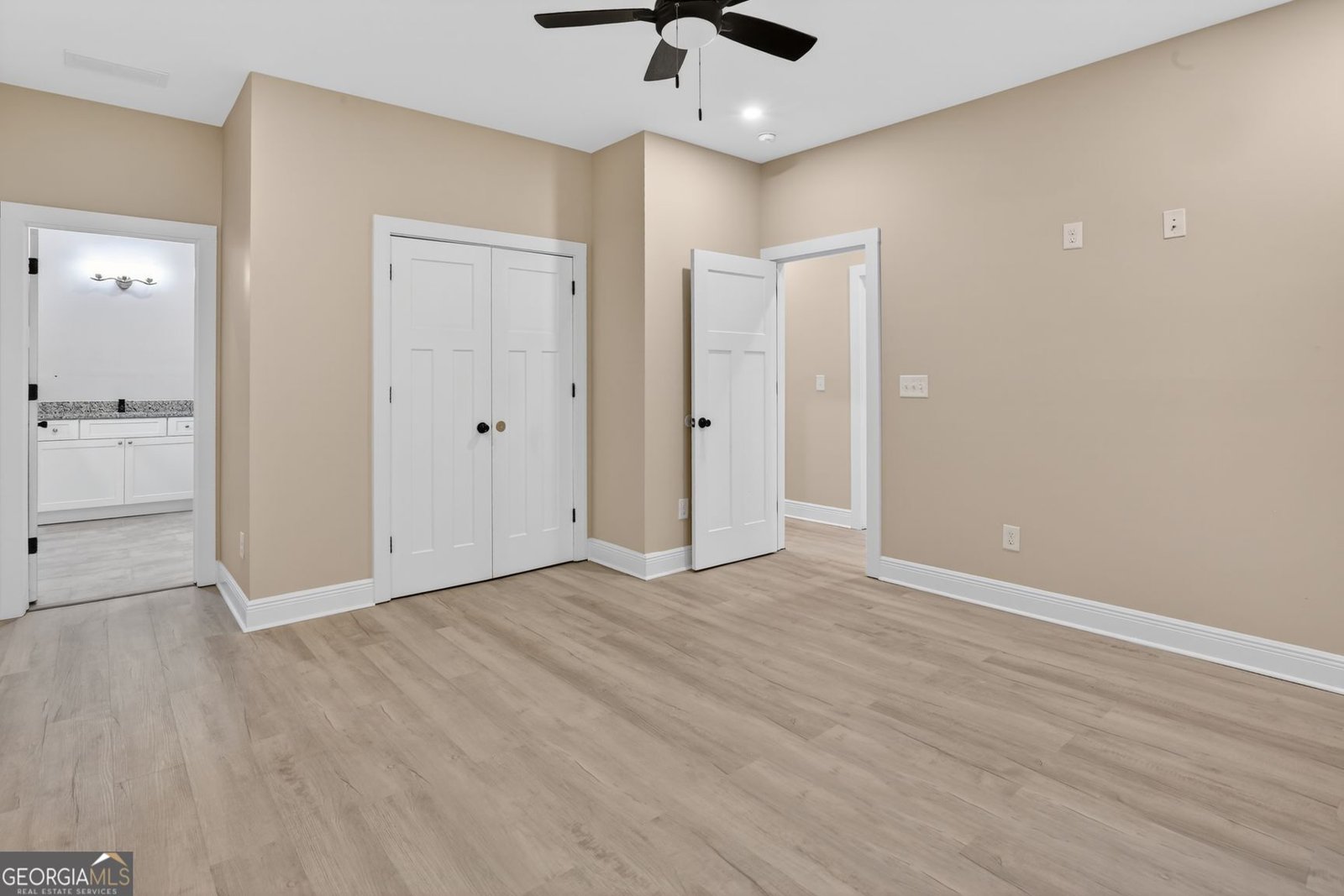 607 Solomon Street Griffin - Photo 7