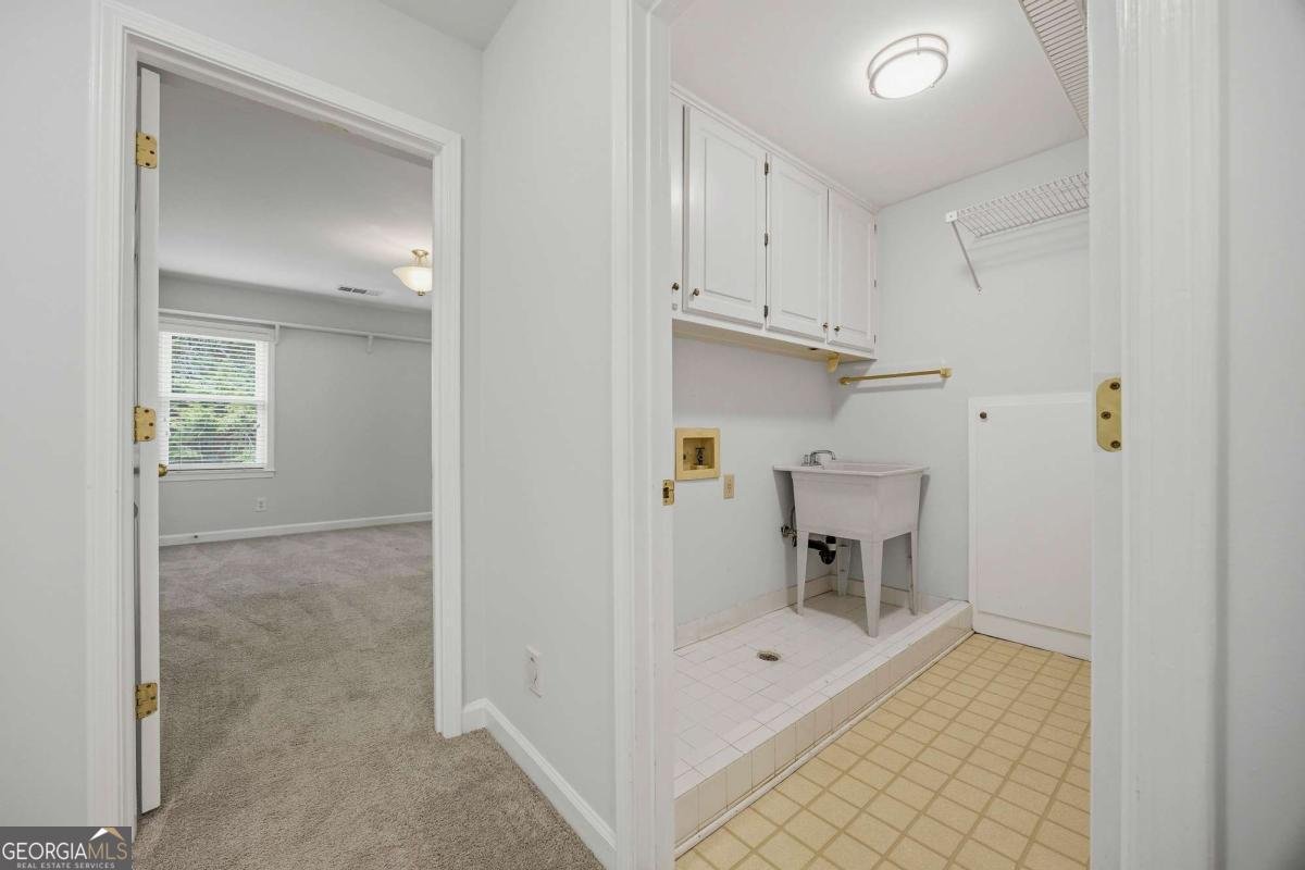 7525 Spalding Sandy Springs - Photo 32