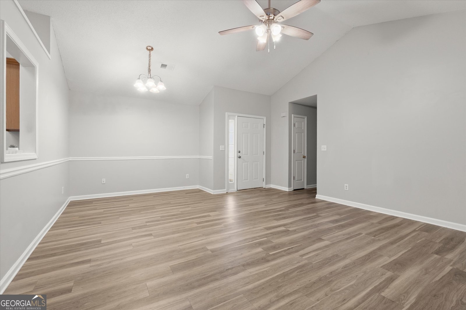 5673 Riverside Walk Drive Sugar Hill - Photo 10