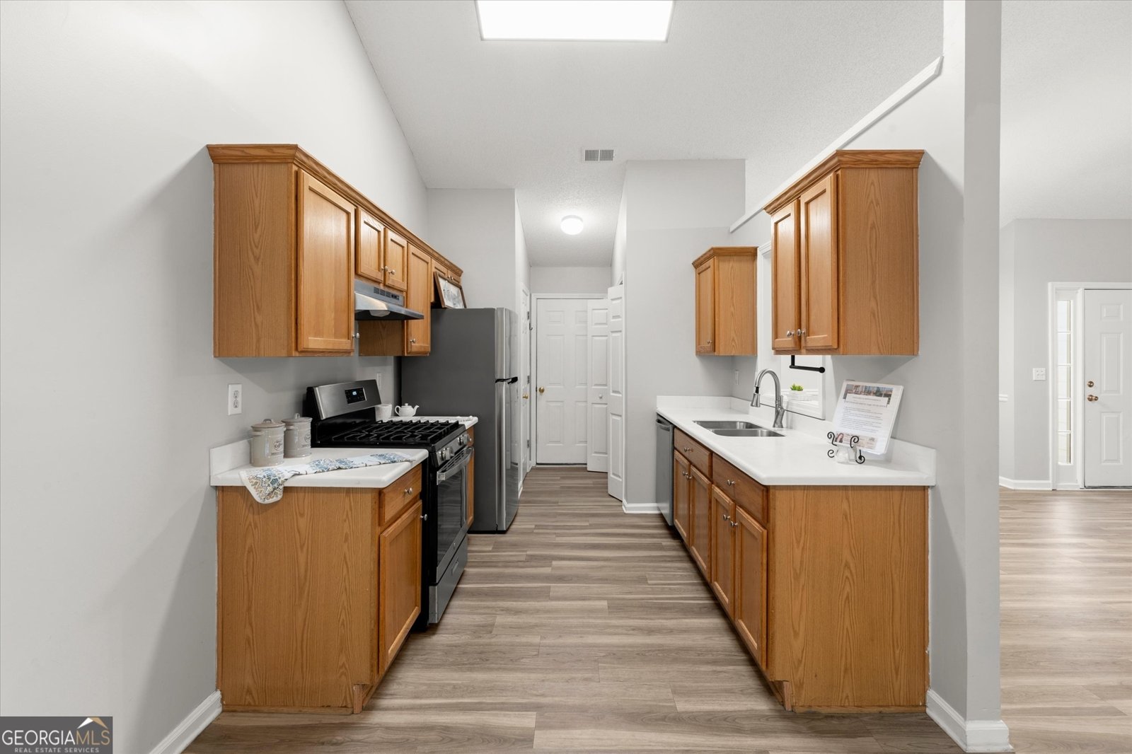 5673 Riverside Walk Drive Sugar Hill - Photo 14