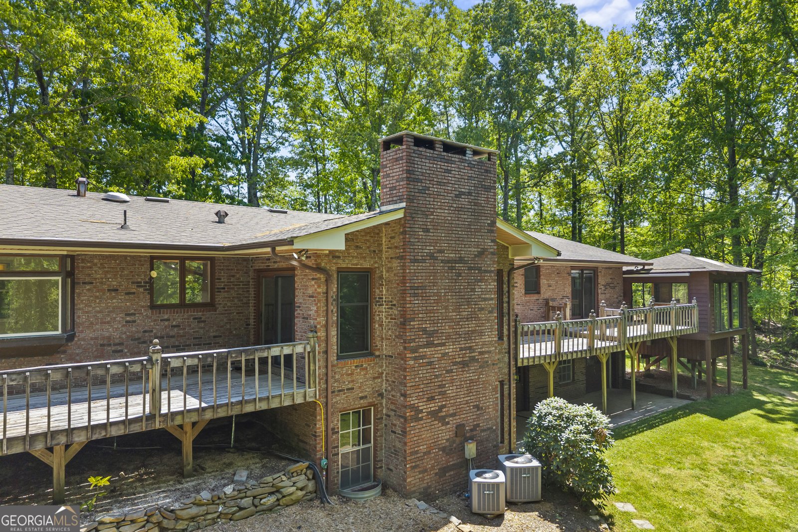 721 Scenic Drive Toccoa - Photo 12