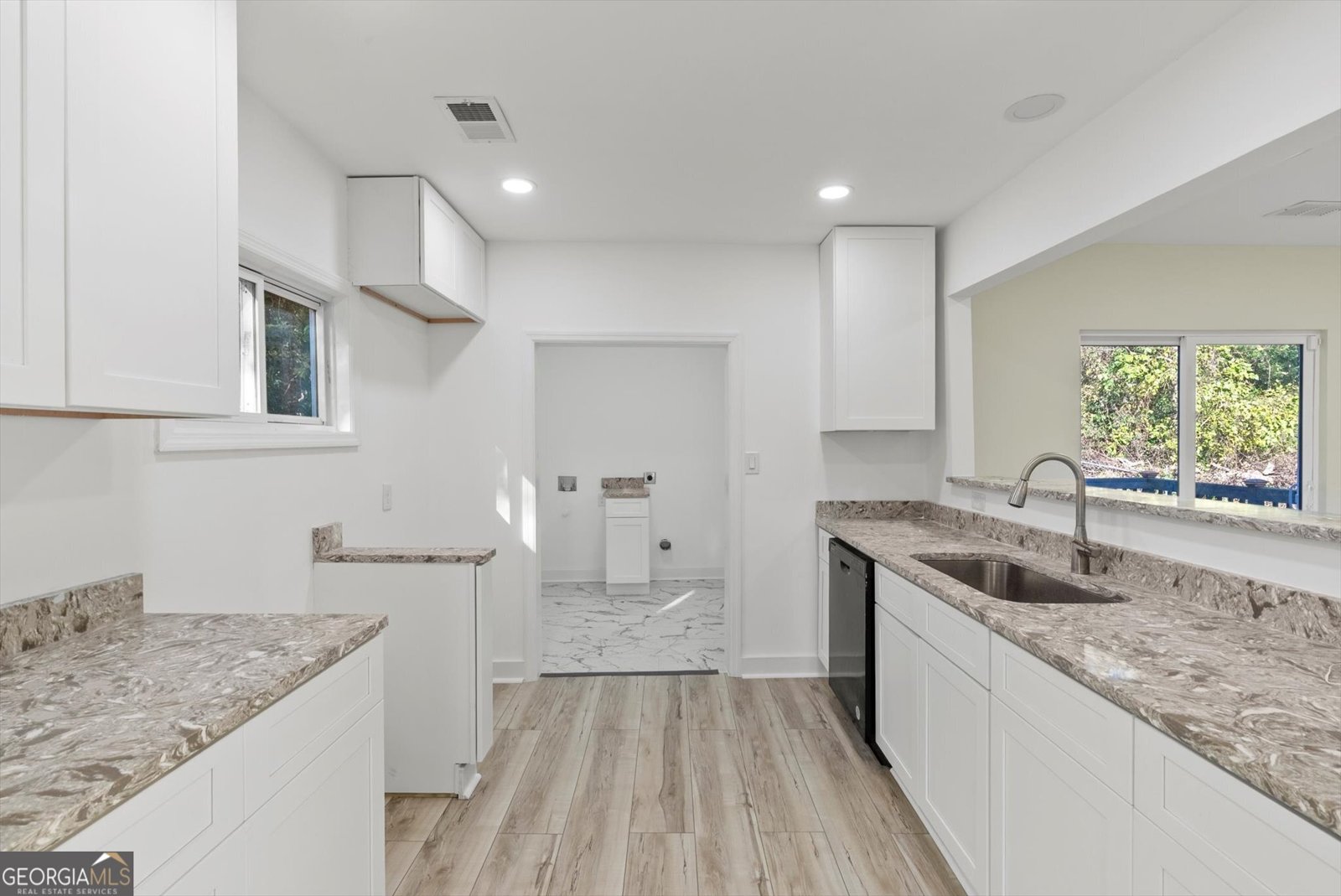 5476 OLD ROCKBRIDGE Stone Mountain - Photo 9