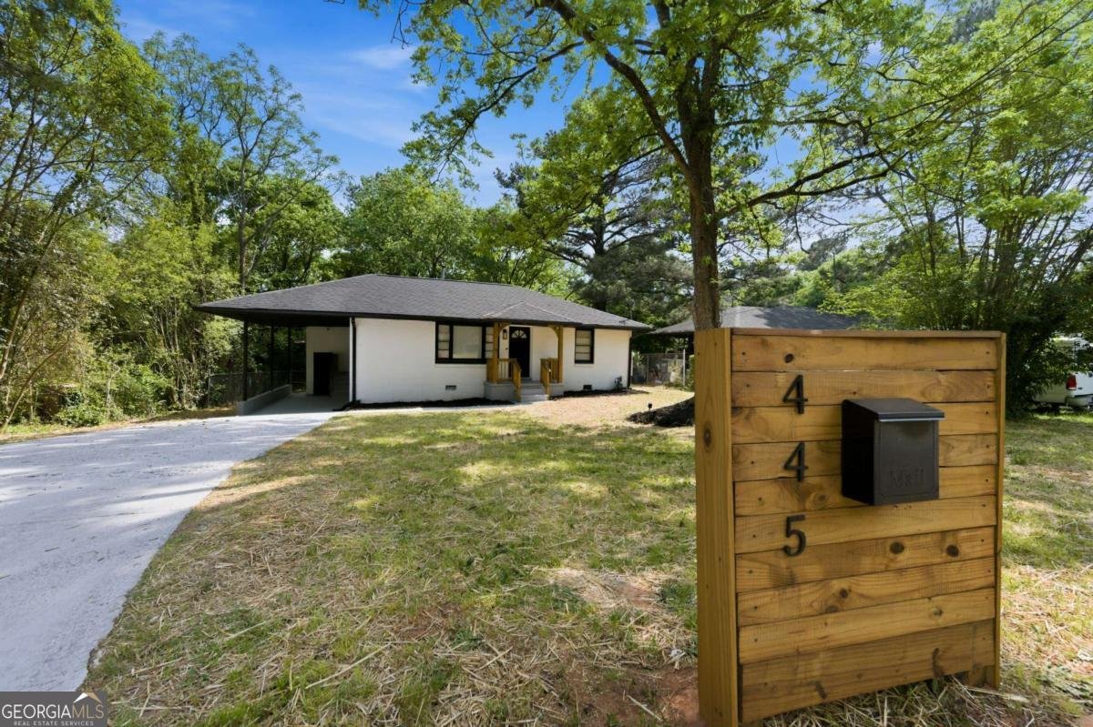 445 Carey Drive Atlanta - Photo 1