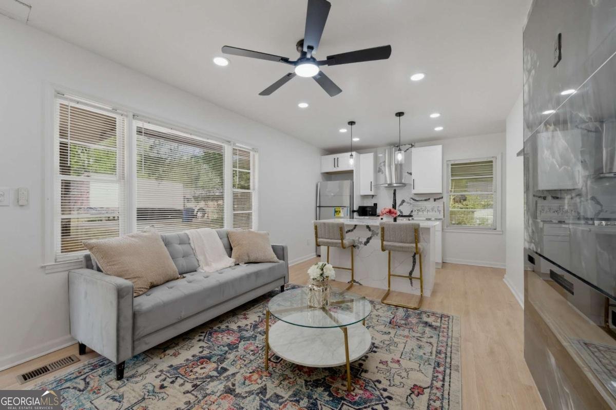 445 Carey Drive Atlanta - Photo 10