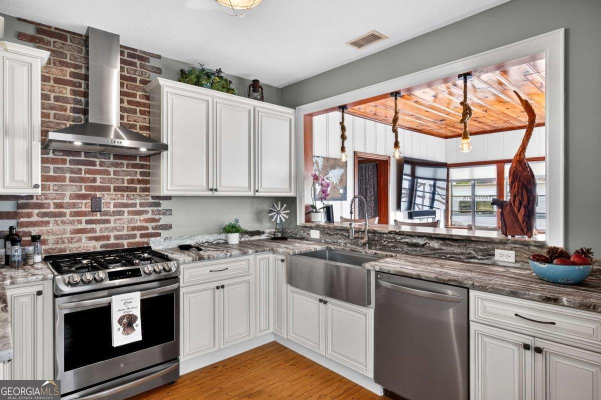 90 Varnedoe Avenue Garden City - Photo 17