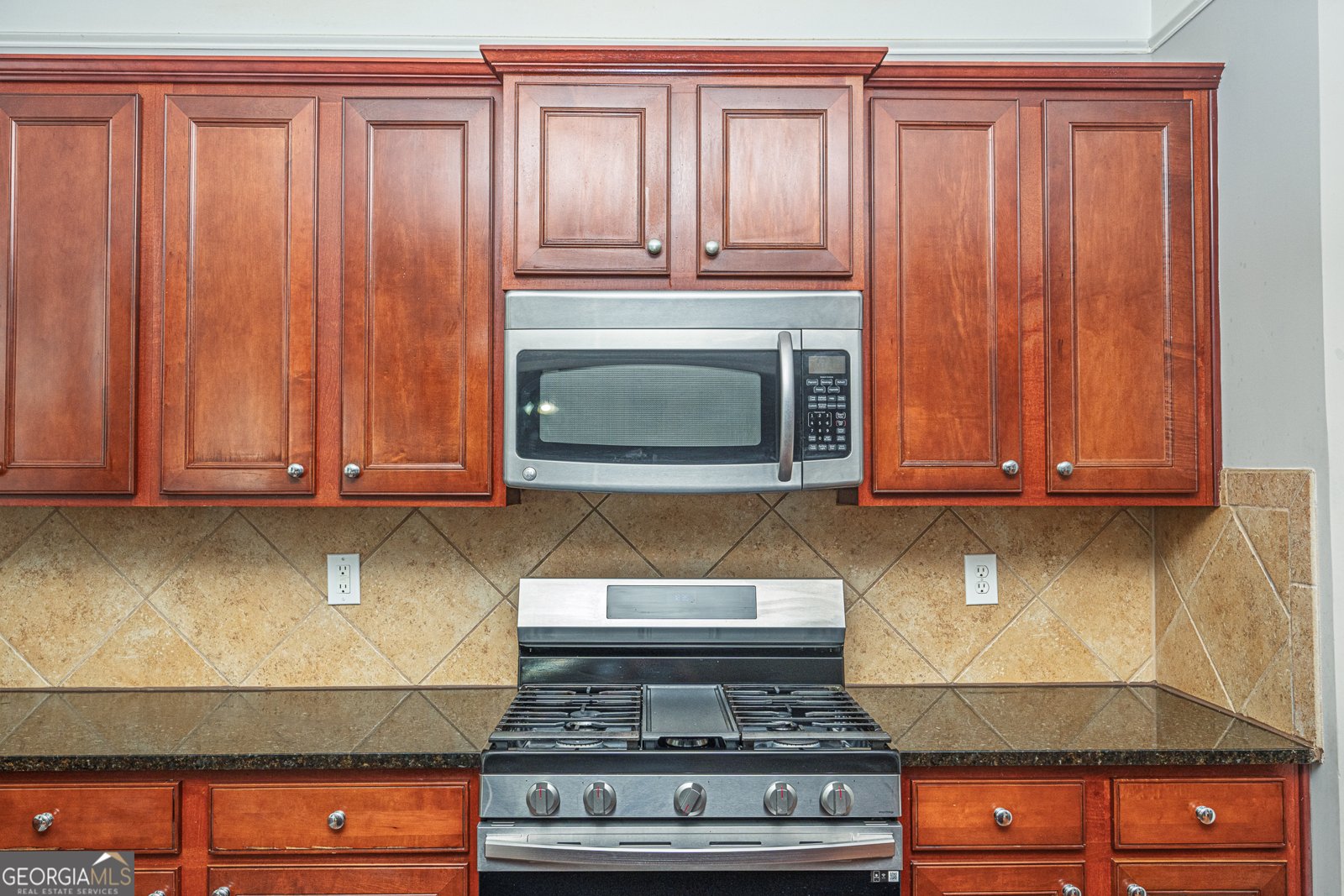 779 Avonley Creek Trace Sugar Hill - Photo 13