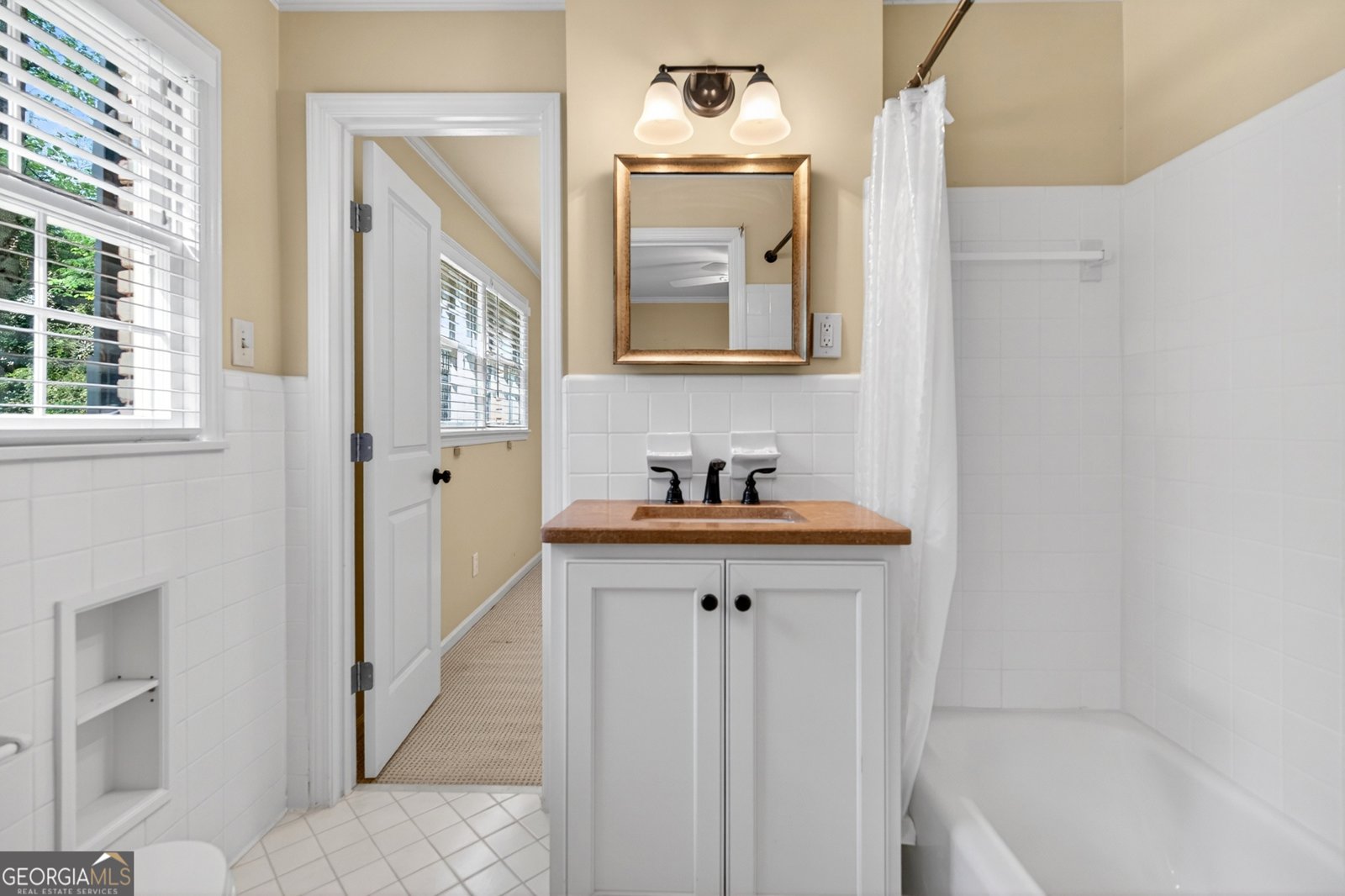 2070 Clay Drive Sandy Springs - Photo 19