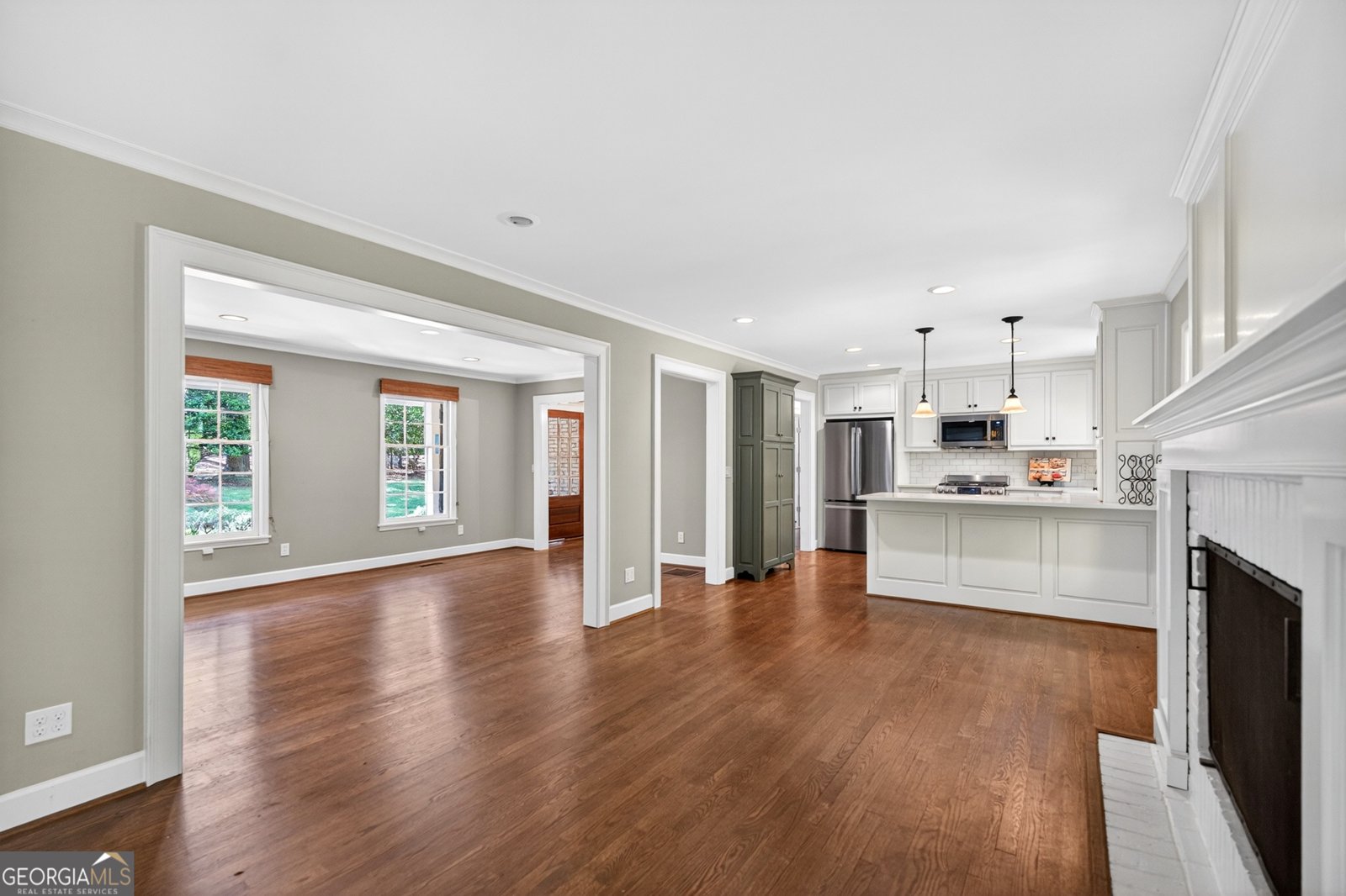 2070 Clay Drive Sandy Springs - Photo 6