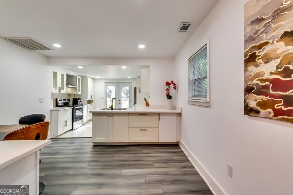 2876 Randall Street East Point - Photo 7