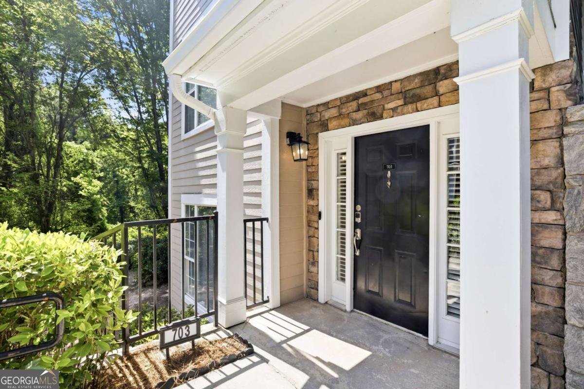 2400 Cumberland Parkway Atlanta - Photo 1