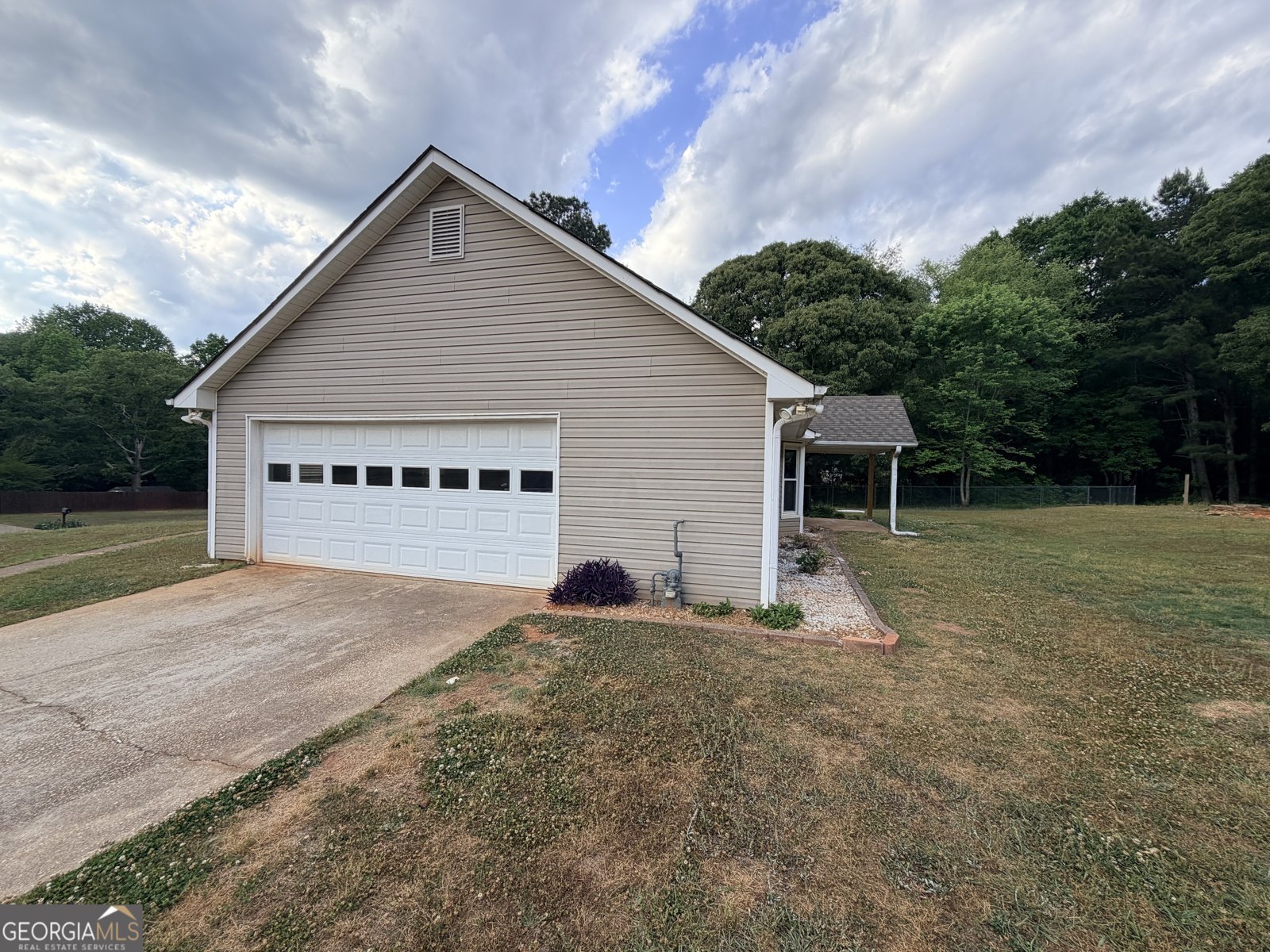 160 Tamarack Trail Mcdonough - Photo 2