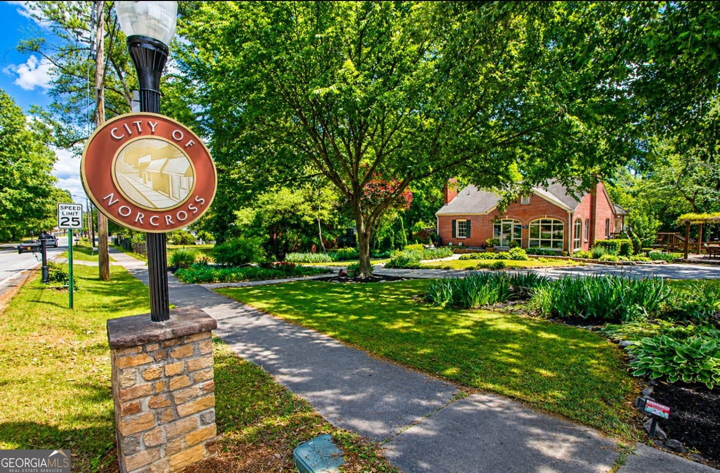 433 Peachtree Street Norcross - Photo 14