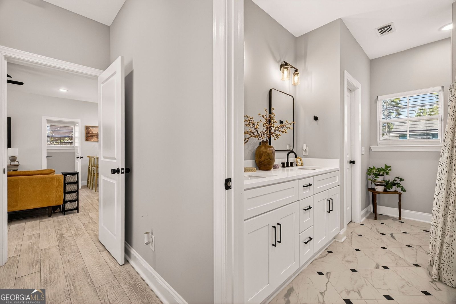 1306 Waldburg Street Savannah - Photo 16