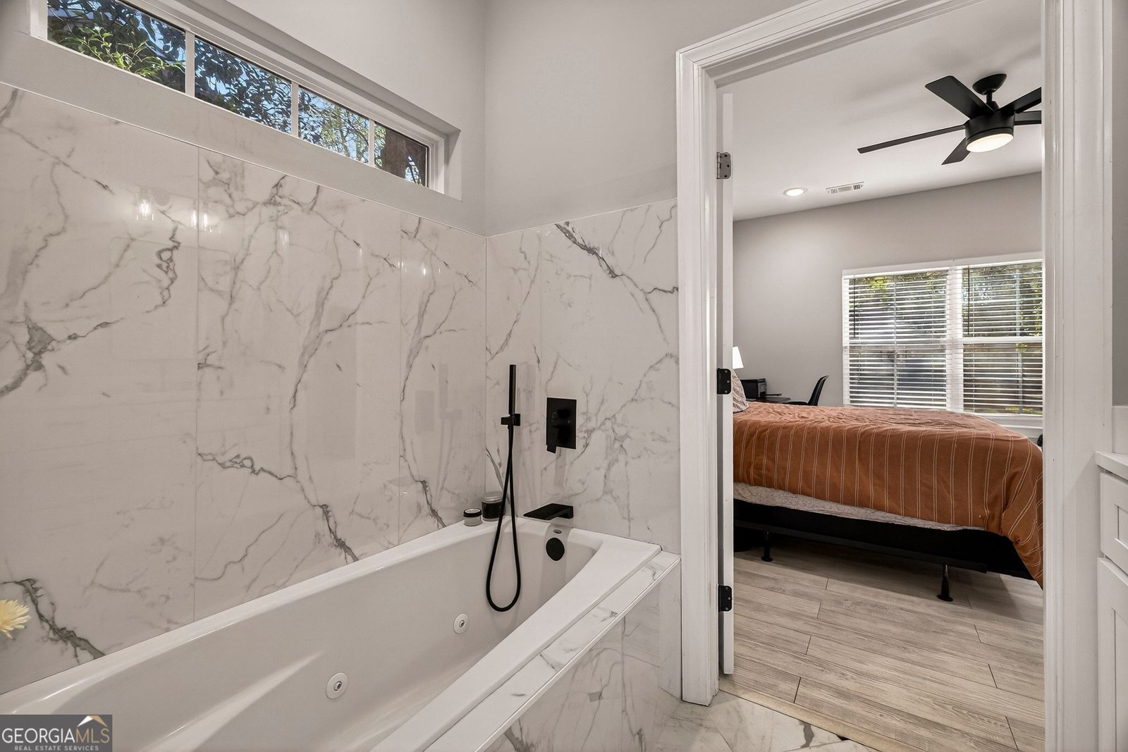 1306 Waldburg Street Savannah - Photo 18