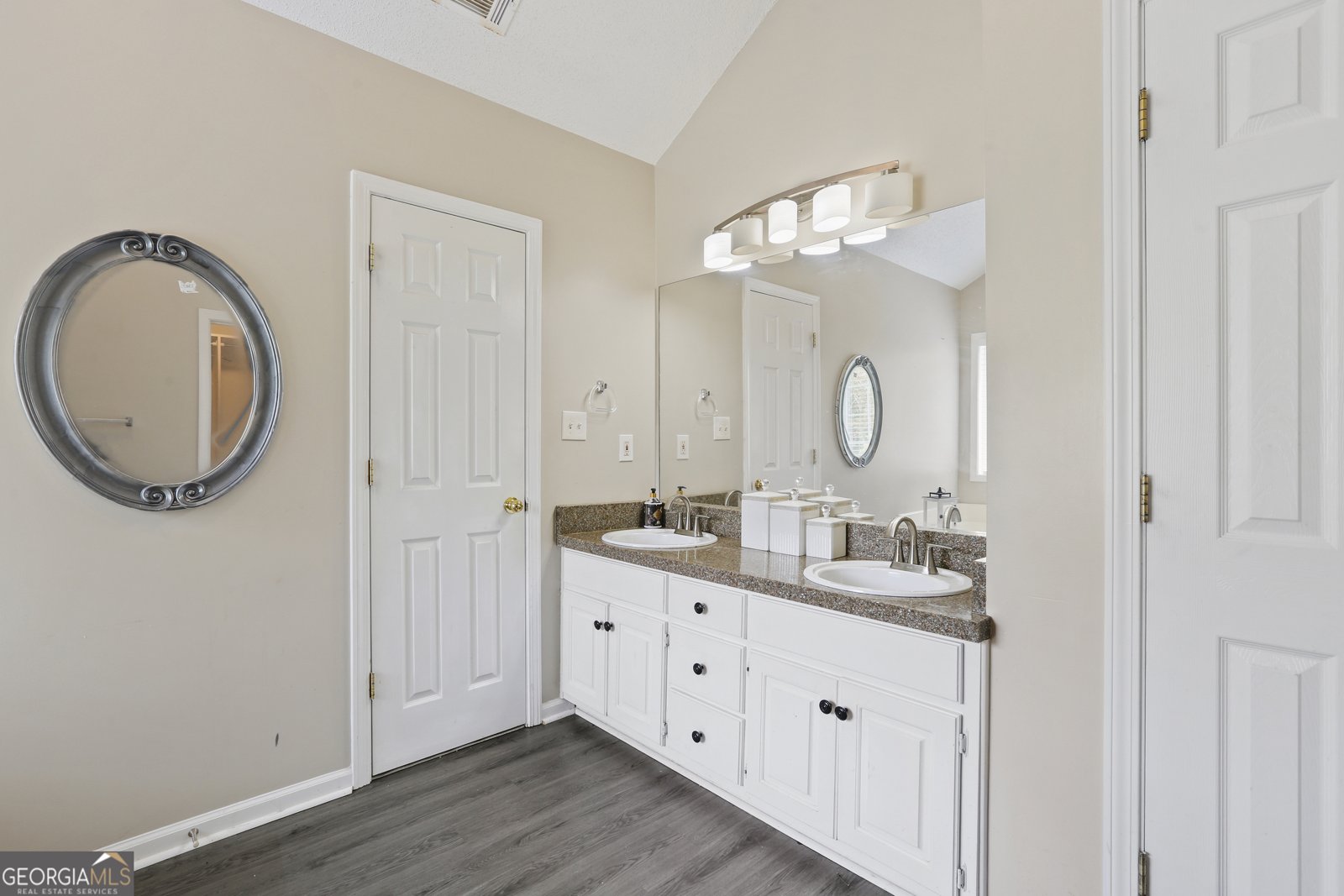 1300 Sunflower Court Locust Grove - Photo 19