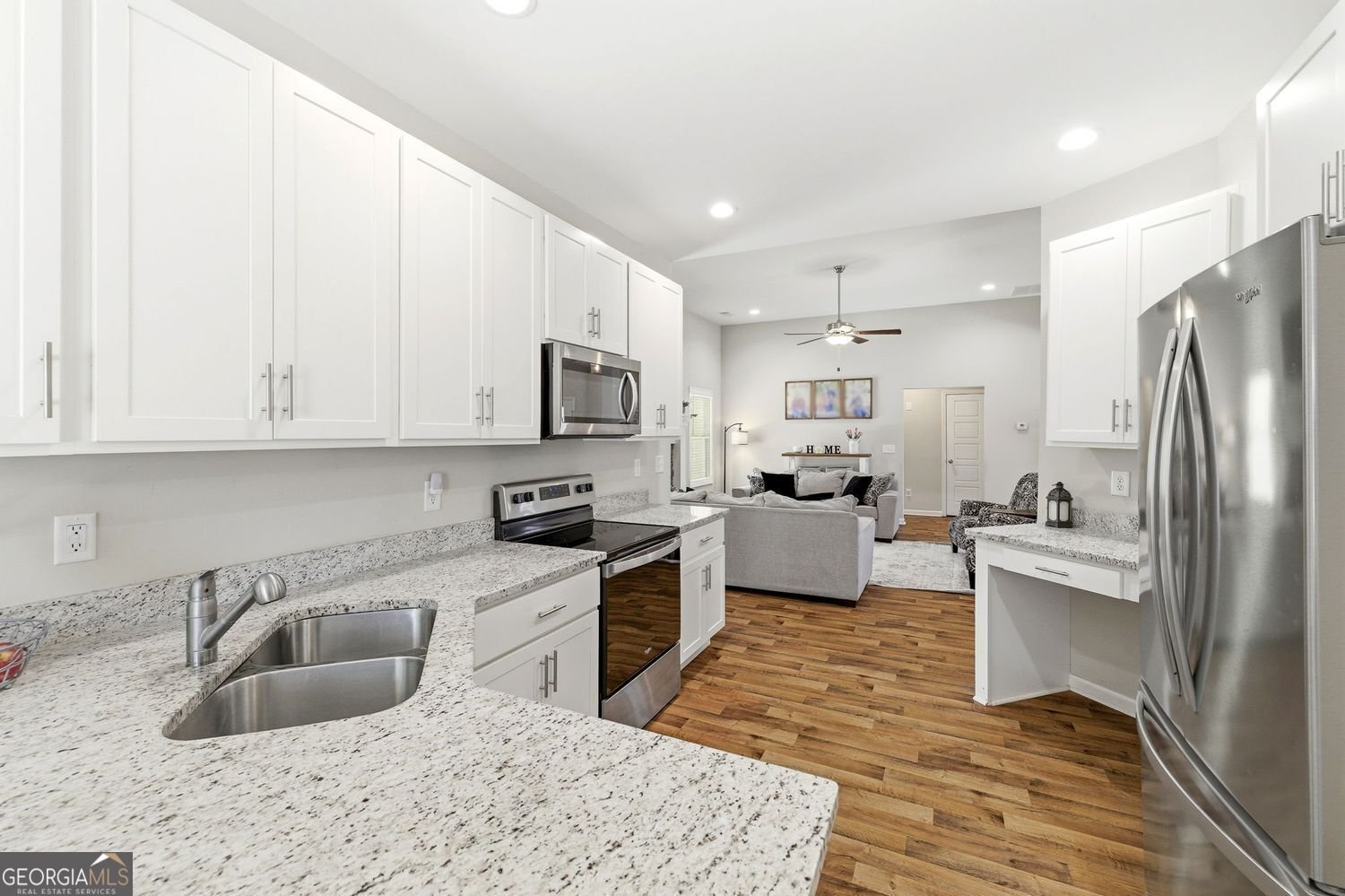 199 Oakwood Drive Commerce - Photo 12